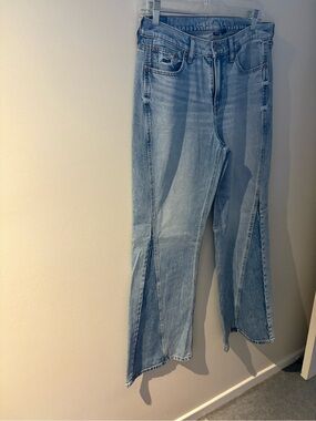 American Eagle Outfitters Light Blue Flare Wide-Leg Jeans